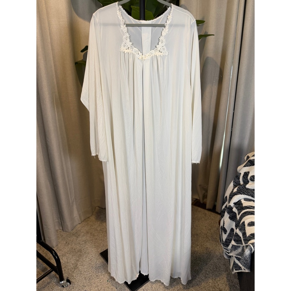 Vintage White Long Sleeve Lace V-Neck Maxi Nightgown Loungewear Dress